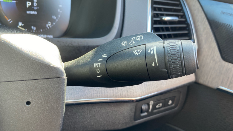 Volvo Xc90 2.0 T8 Recharge PHEV Inscription Pro 5dr AWD Auto Estate